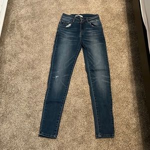 Kancan High Rise Skinny Jeans size 27